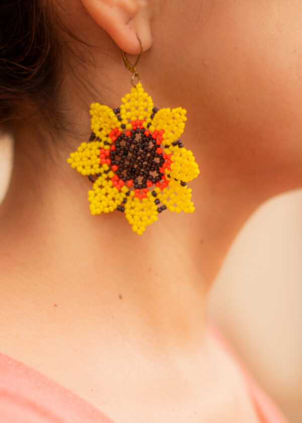 arete-girasol Aretes Girasol | Mostacilla